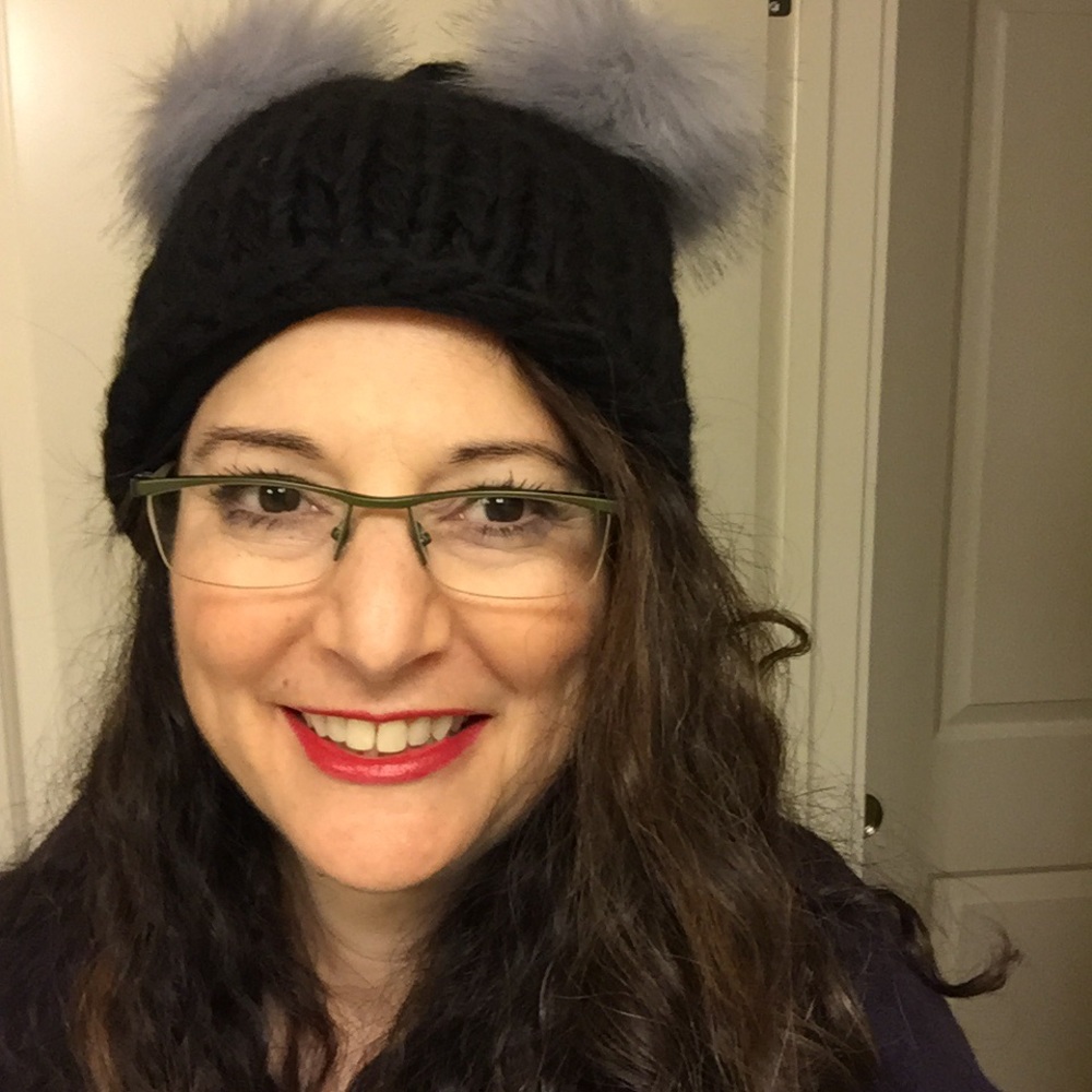 Meet your Posher, Elizabeth